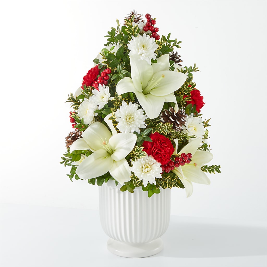 Festive Moments Tree – Amora Floral Studio, Mooresville NC