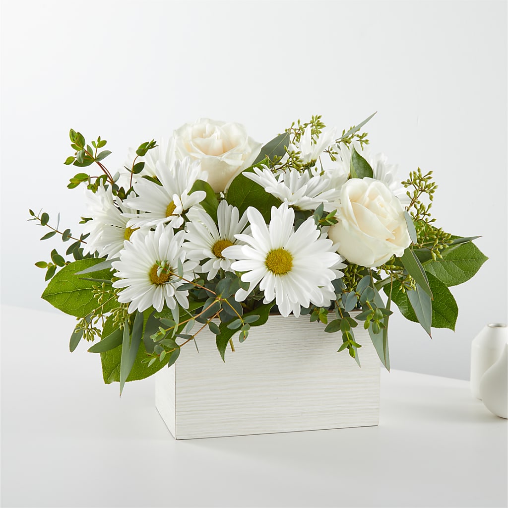 Fresh Linen Box Bouquet – Amora Floral Studio, Mooresville NC