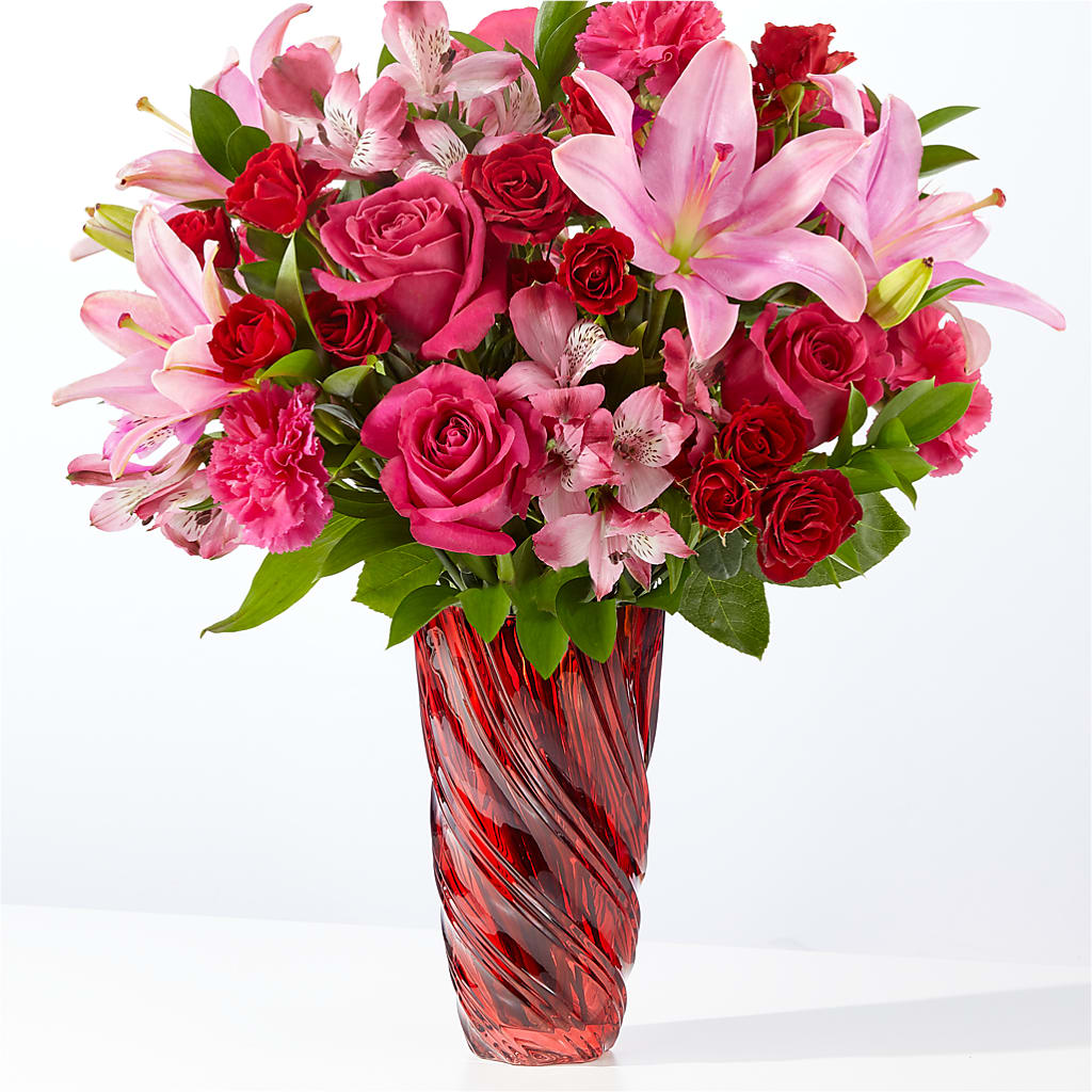 In Love Bouquet with Luxe Swirl Vase – Amora Floral Studio, Mooresville NC