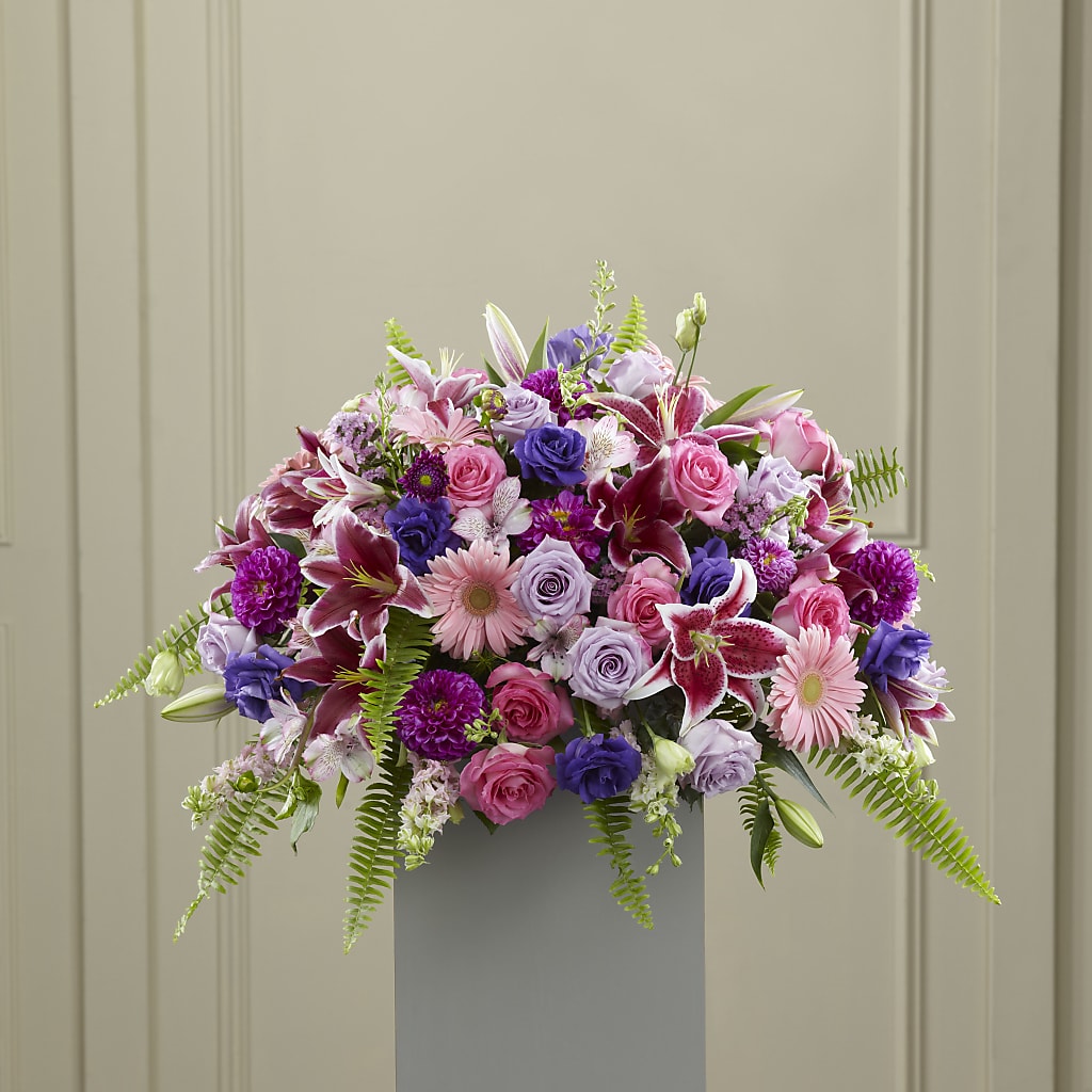 Fare Thee Well Pedestal – Amora Floral Studio, Mooresville NC