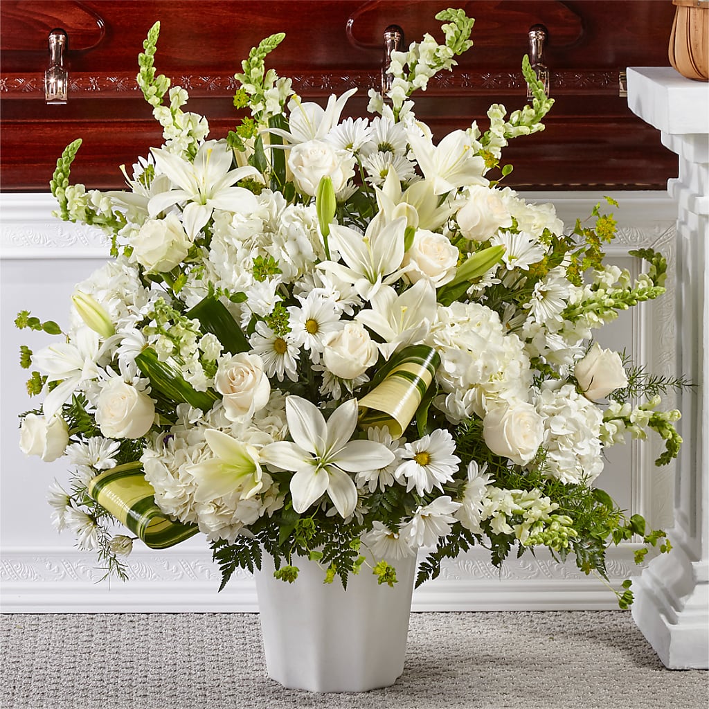 Thoughts of Tranquility Floor Basket – Amora Floral Studio, Mooresville NC