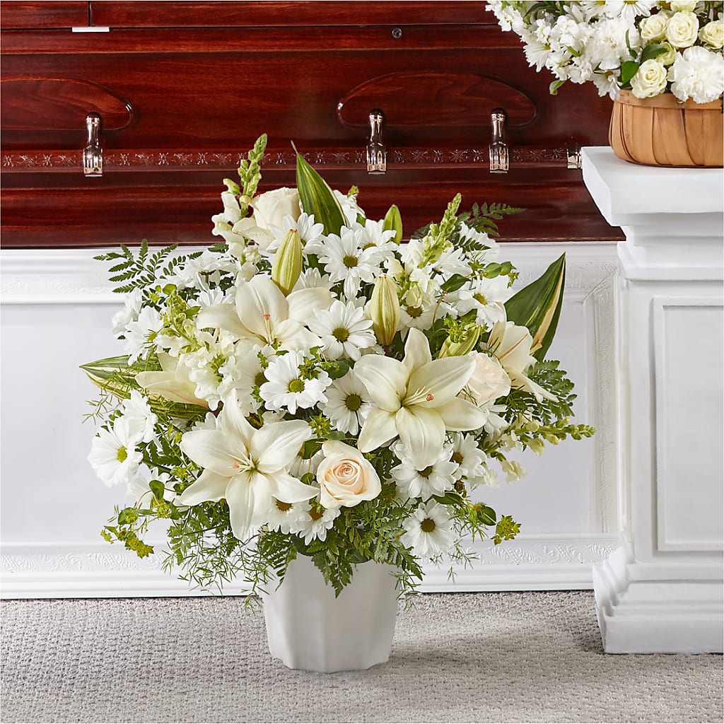 Thoughts of Tranquility Floor Basket – Amora Floral Studio, Mooresville NC
