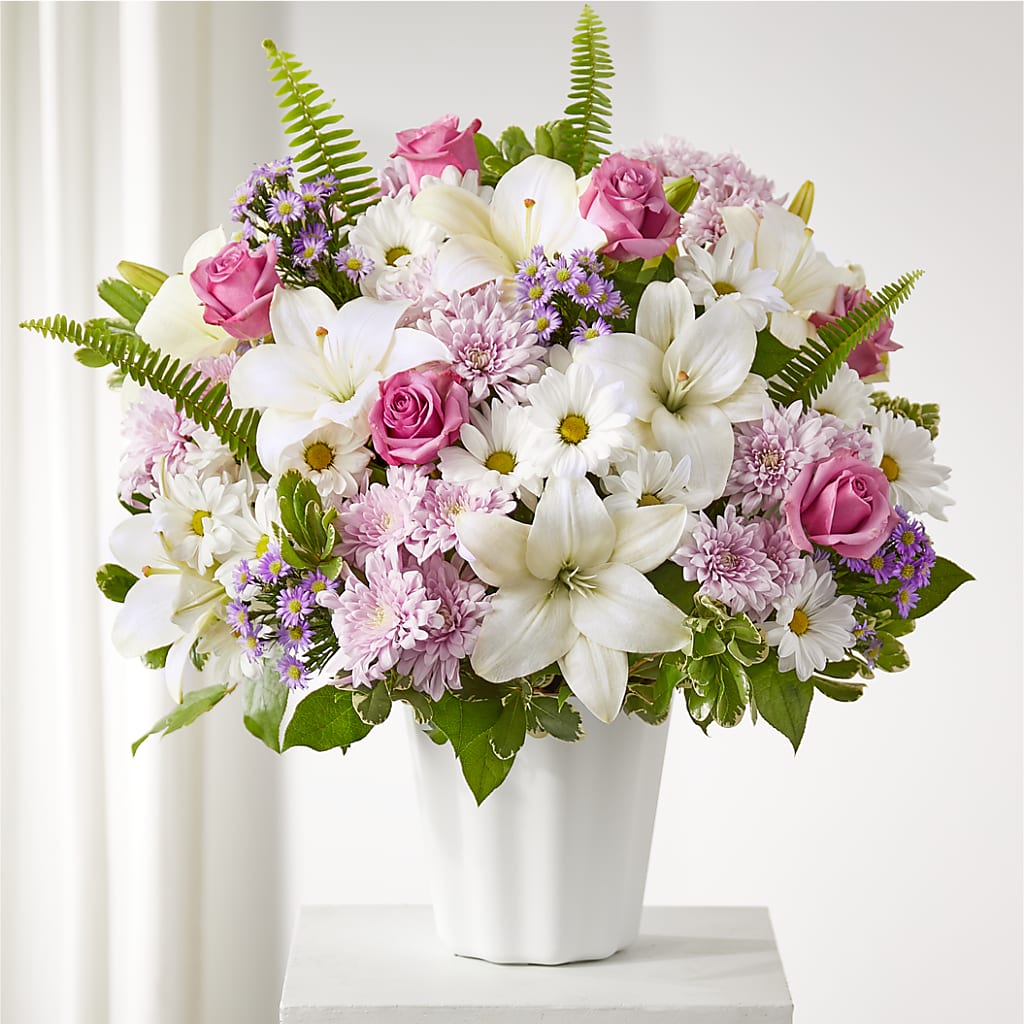 Warmest Thoughts Tabletop Basket – Amora Floral Studio, Mooresville NC