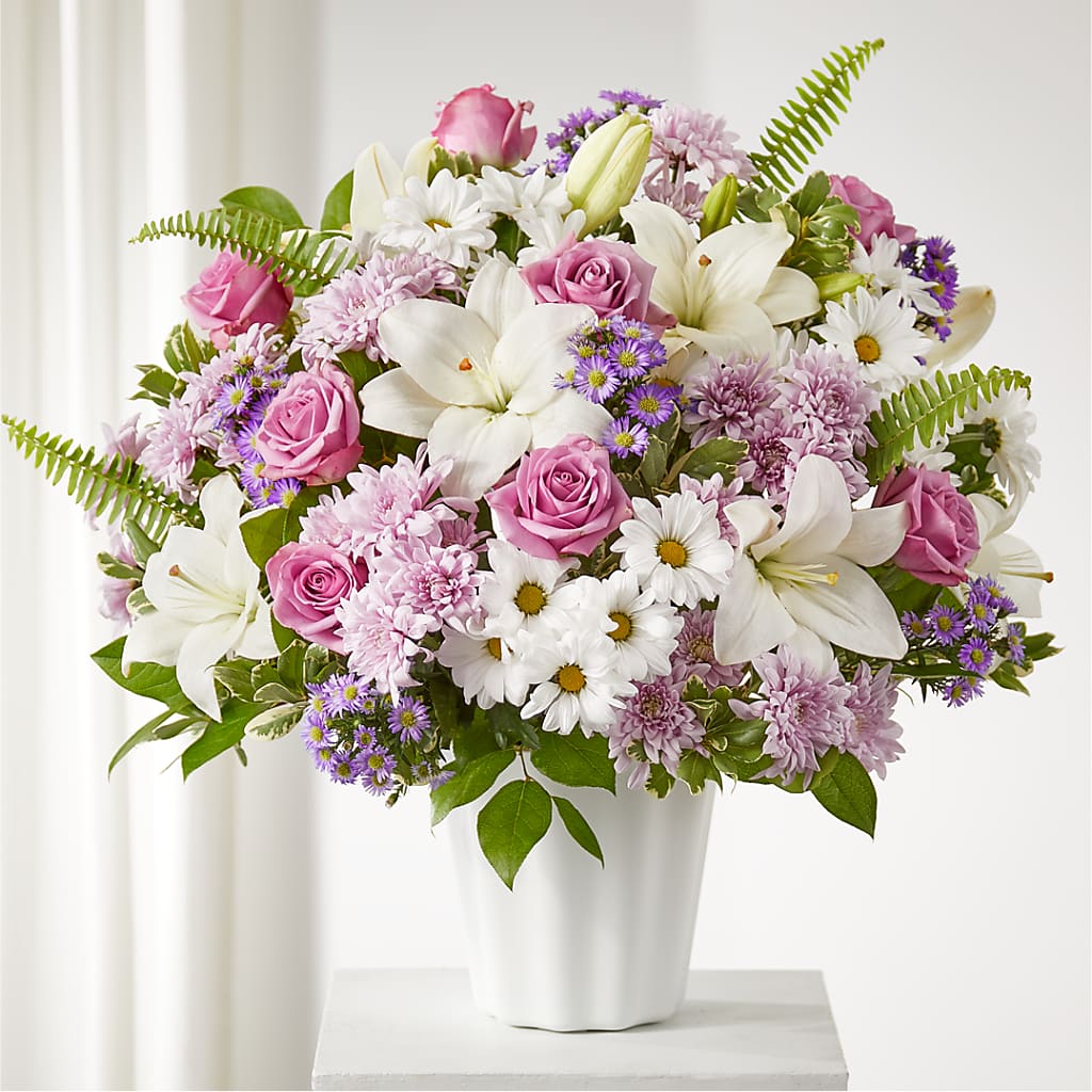 Warmest Thoughts Tabletop Basket – Amora Floral Studio, Mooresville NC
