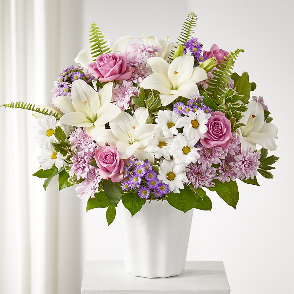 Warmest Thoughts Tabletop Basket – Amora Floral Studio, Mooresville NC