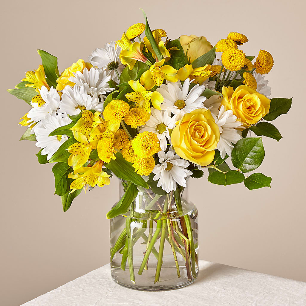 Sunny Sentiments Bouquet – Amora Floral Studio, Mooresville NC