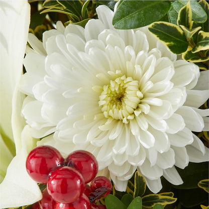 Festive Moments Tree –  Amora Floral Studio, Mooresville NC