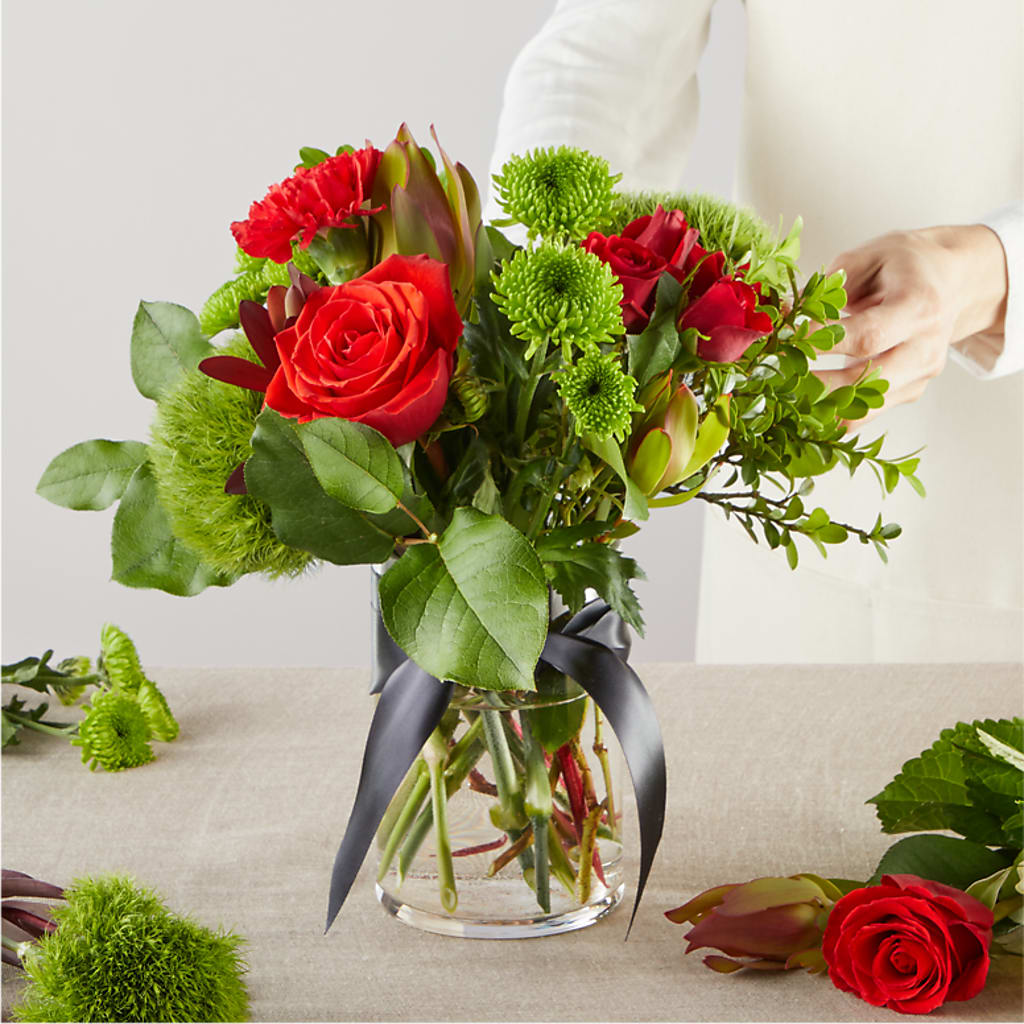 Heritage Kindle – A Florist Original –  Amora Floral Studio, Mooresville NC