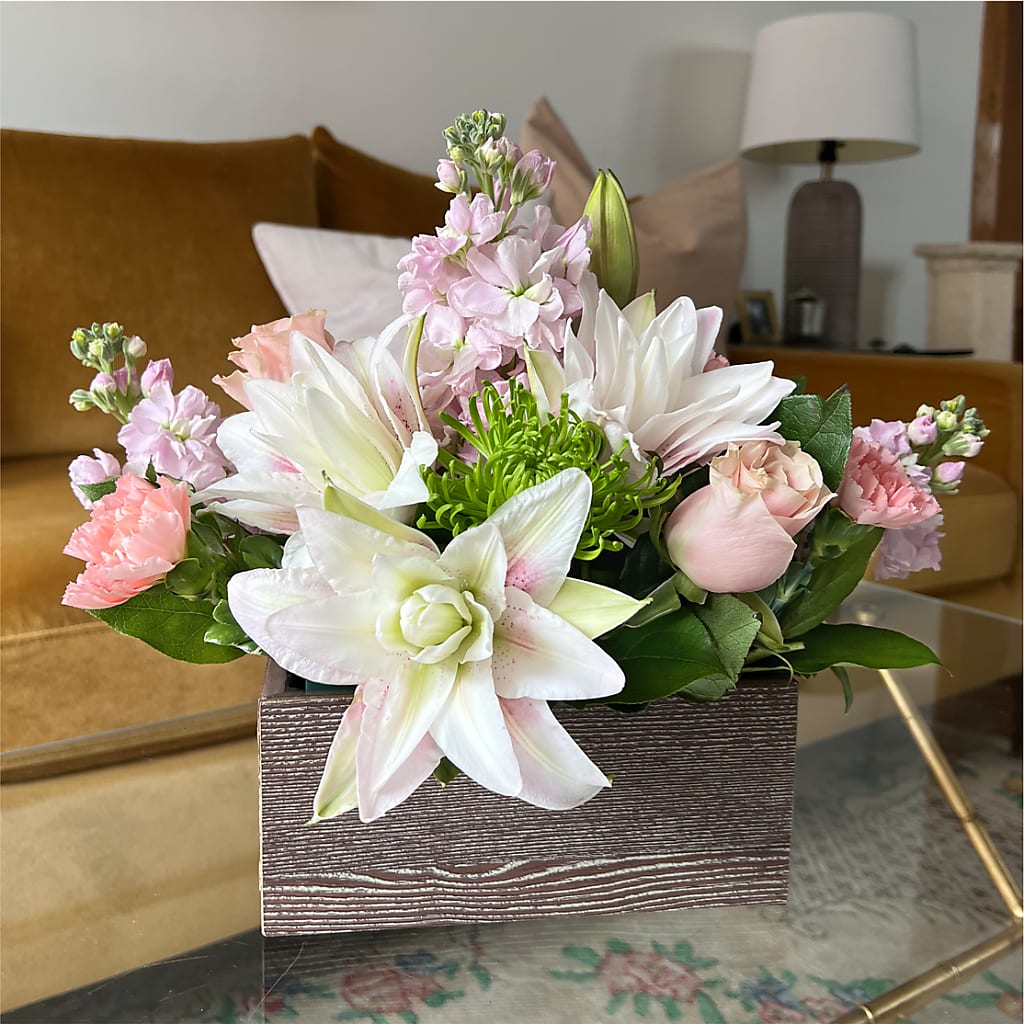 Beautiful Spirit Basket –  Amora Floral Studio, Mooresville NC