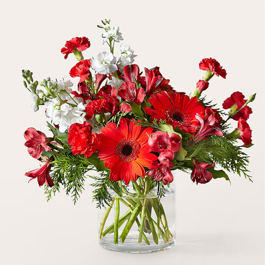 Holidaisy Bouquet –  Amora Floral Studio, Mooresville NC